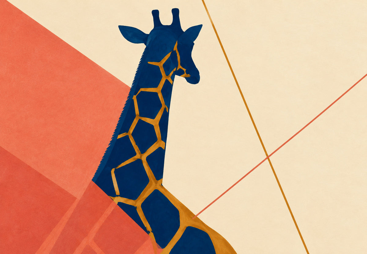 Giraffe in Nachtblau und Ocker (Querformat)