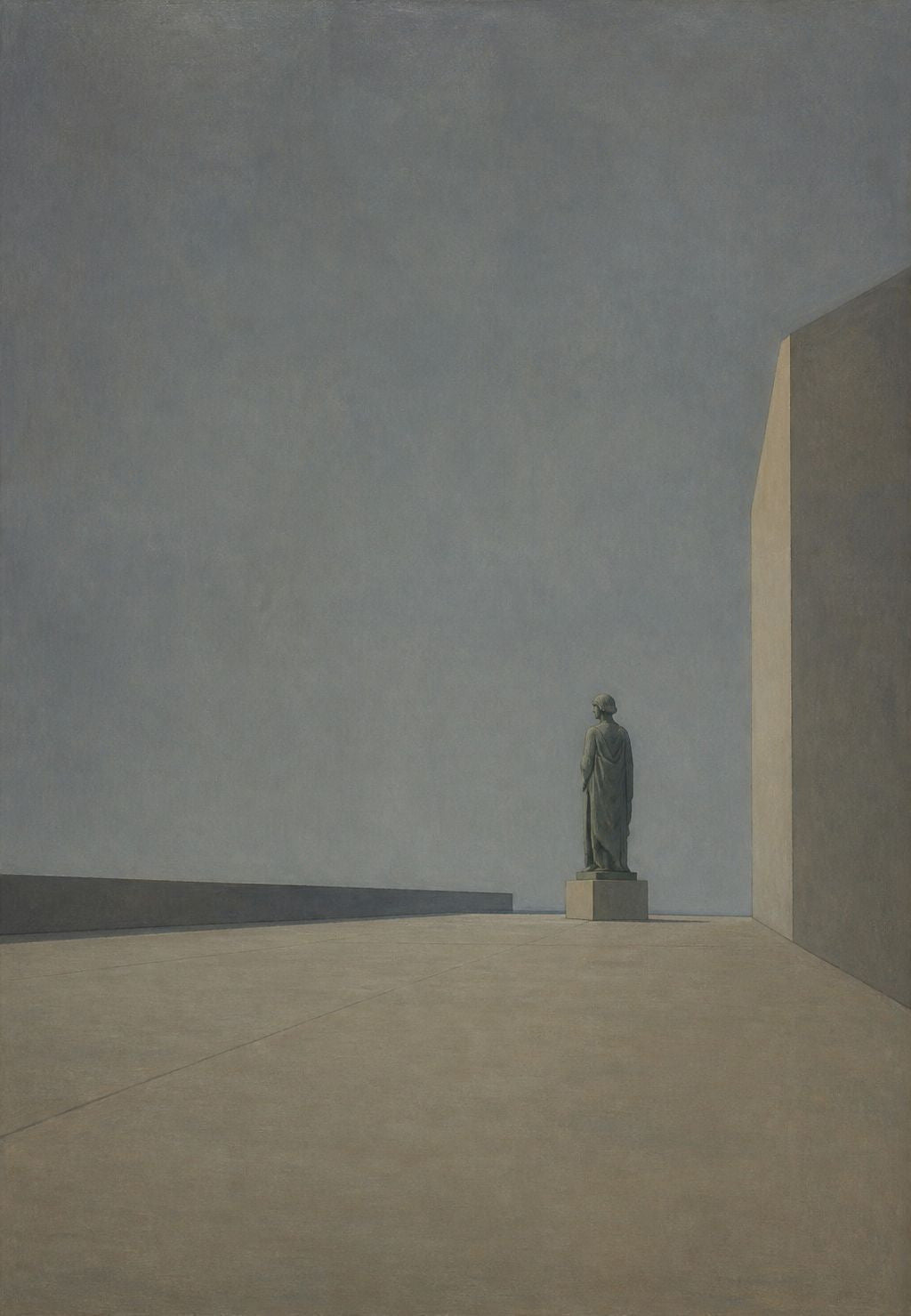 La statua silenziosa della piazza