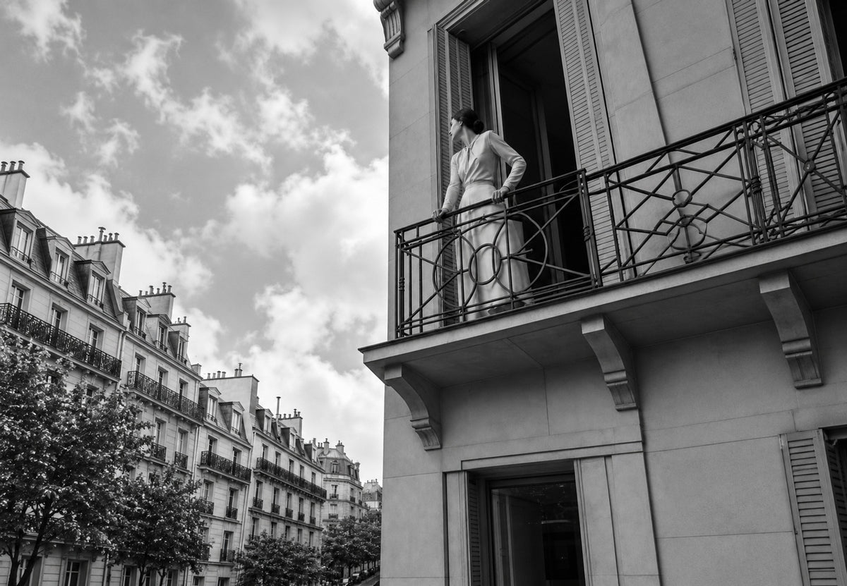 Pale reverie on a Parisian balcony (Landscape)