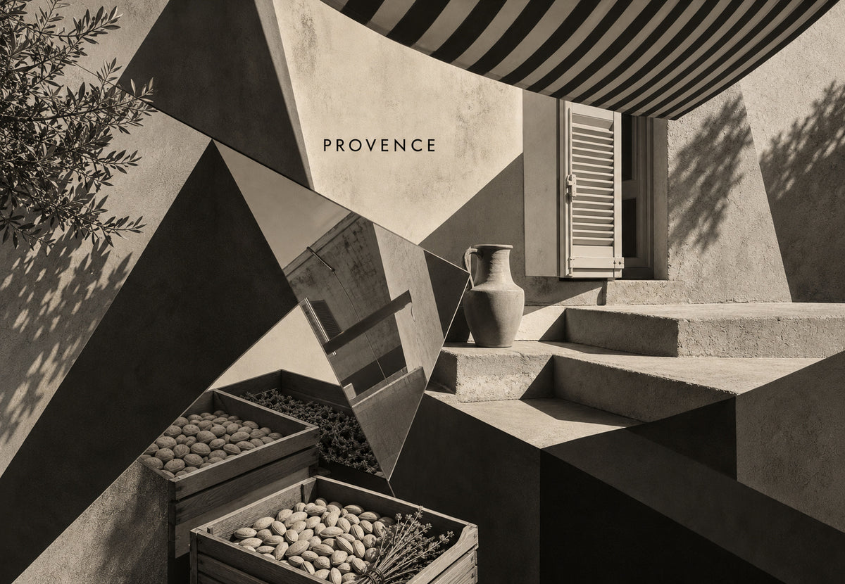 Provence - Shadows on the farmhouse (Landscape)